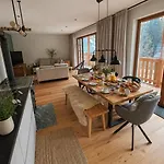 Waldruhe Apartman *